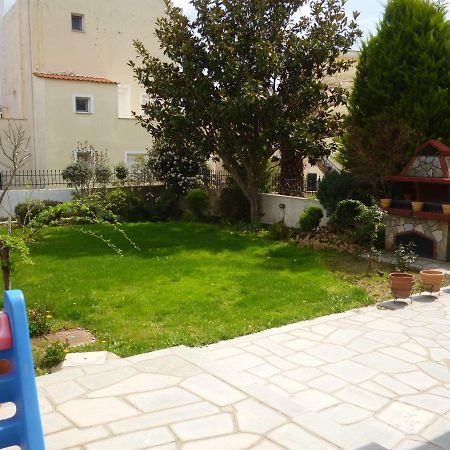 Dream House Apartment Nea Iraklitsa Exterior foto